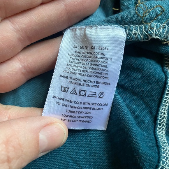 Anthropologie Akemi + Kin Beaded Ombré Tulsi Tee in Blue Small - Picture 9 of 10